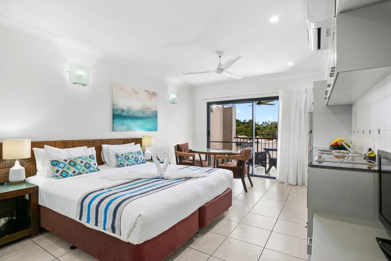 Blue Lagoon Resort Trinity Beach Exterior photo