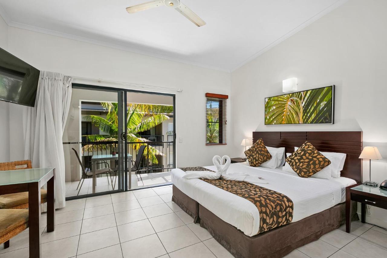 Blue Lagoon Resort Trinity Beach Exterior photo