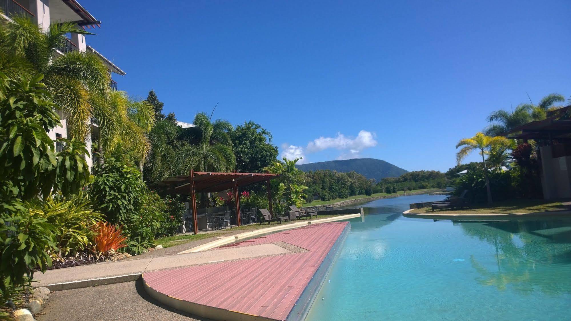 Blue Lagoon Resort Trinity Beach Exterior photo