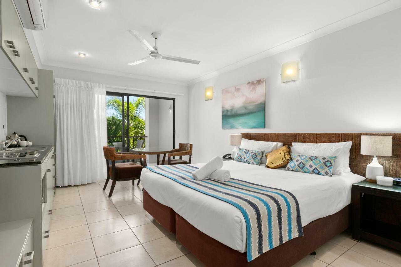 Blue Lagoon Resort Trinity Beach Exterior photo